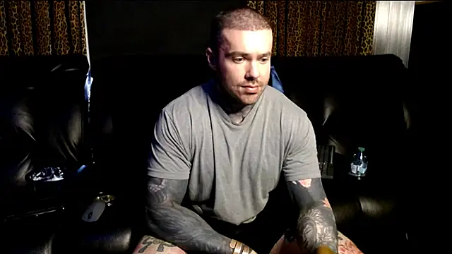 Snapshot of nathaniel_13 chatting on 06/17/26, 10:54 nathaniel 13 online show from 06/17/26, 10:54