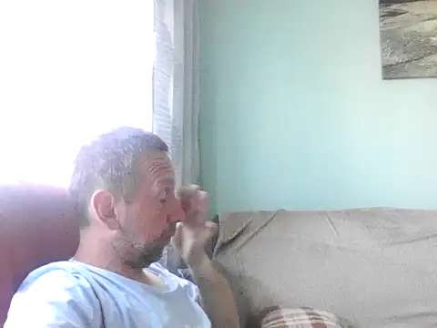 Snapshot of RafalekRozmarynowski81 chatting on 06/28/26, 05:46 RafalekRozmarynowski81 online show from 06/28/26, 05:46