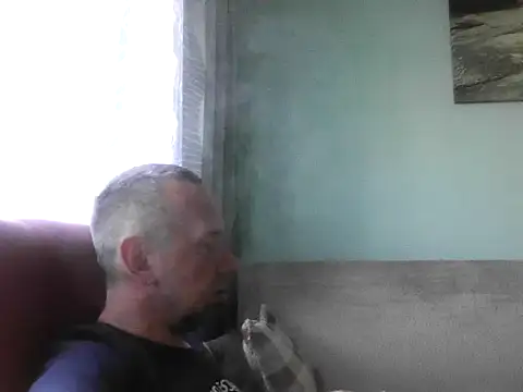 Snapshot of RafalekRozmarynowski81 chatting on 07/18/26, 05:00 RafalekRozmarynowski81 online show from 07/18/26, 05:00
