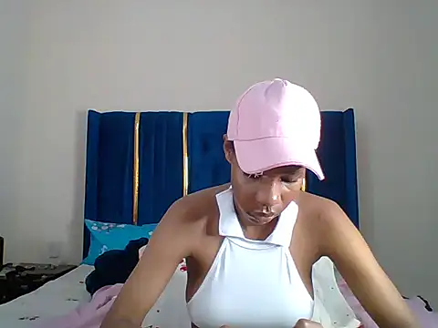 Snapshot of jay-ezike chatting on 07/13/26, 01:30 jay-ezike online show from 07/13/26, 01:30