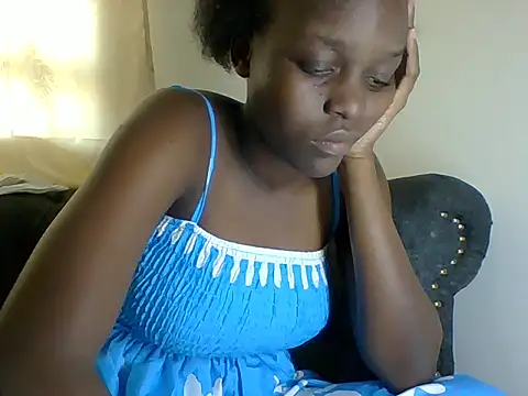 Snapshot of Sexylov25 chatting on 07/14/26, 10:09 Sexylov25 online show from 07/14/26, 10:09