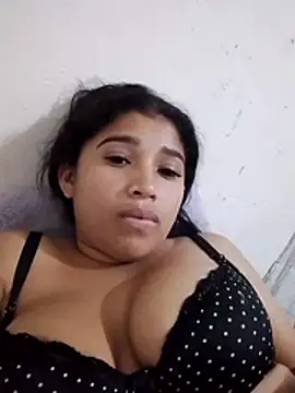 Snapshot of Nati_linda chatting on 07/14/26, 04:39 Nati linda online show from 07/14/26, 04:39