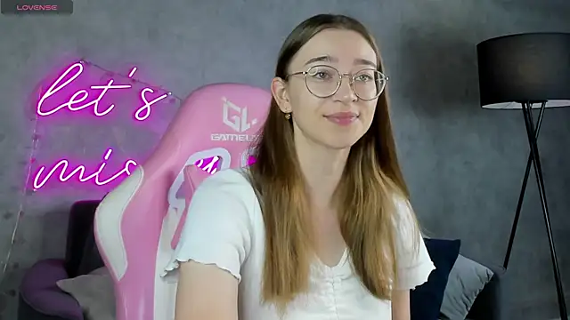 Lucy Green online show from 07/02/26, 12:54