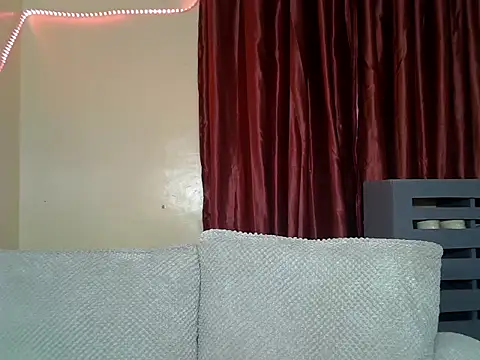Snapshot of moonlightwonder chatting on 07/21/26, 12:07 moonlightwonder online show from 07/21/26, 12:07