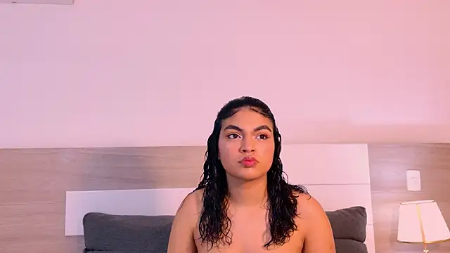 Snapshot of MelodyAlvarez chatting on 07/10/26, 11:46 MelodyAlvarez online show from 07/10/26, 11:46