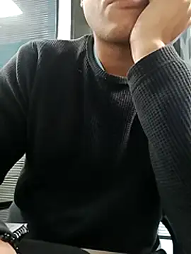 Snapshot of Cristian_es87 chatting on 07/15/26, 12:43 Cristian es87 online show from 07/15/26, 12:43