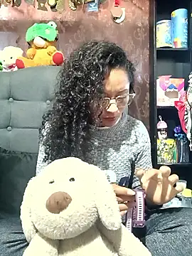 Snapshot of Estrella2001 chatting on 07/01/26, 07:35 Estrella2001 online show from 07/01/26, 07:35
