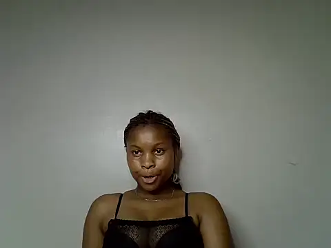 Snapshot of Swt_smiles chatting on 06/20/26, 11:40 Swt smiles online show from 06/20/26, 11:40