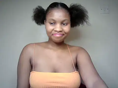 Snapshot of Swt_smiles chatting on 07/31/26, 06:02 Swt smiles online show from 07/31/26, 06:02