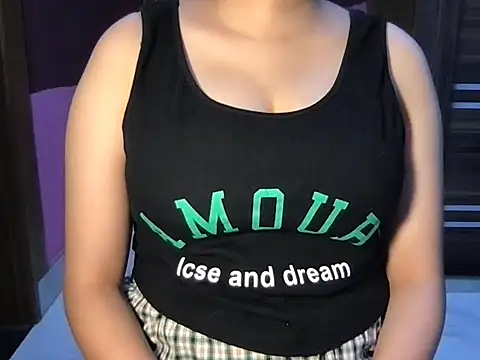 Diamond Girl147 online show from 06/24/26, 12:37