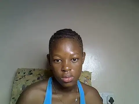 Snapshot of pretty_albright chatting on 06/27/26, 03:55 pretty albright online show from 06/27/26, 03:55