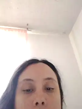 Laura 99 online show from 06/25/26, 10:47