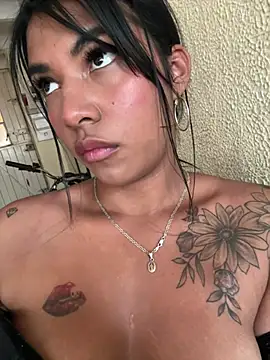 Snapshot of sophiagomezx chatting on 06/23/26, 05:55 sophiagomezx online show from 06/23/26, 05:55
