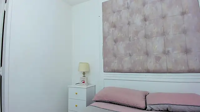 AbbyMilers online show from 06/18/26, 01:59