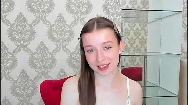 Snapshot of michelle_blus chatting on 07/08/26, 10:20 michelle blus online show from 07/08/26, 10:20