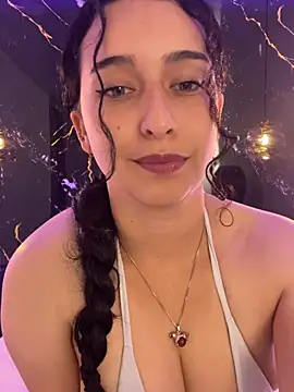 Snapshot of ZoeBlissX chatting on 06/22/26, 11:51 ZoeBlissX online show from 06/22/26, 11:51