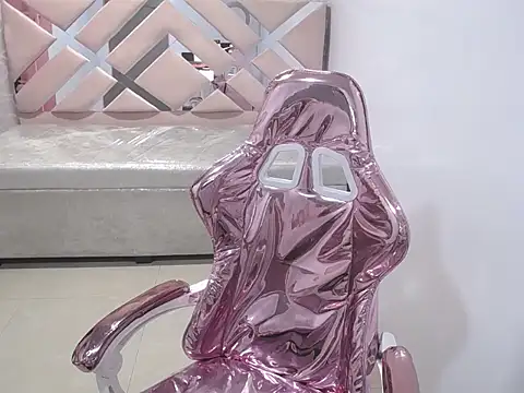 KiaraStar ch online show from 06/18/26, 07:51
