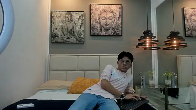 Snapshot of zack_dehaan chatting on 07/17/26, 07:30 zack dehaan online show from 07/17/26, 07:30
