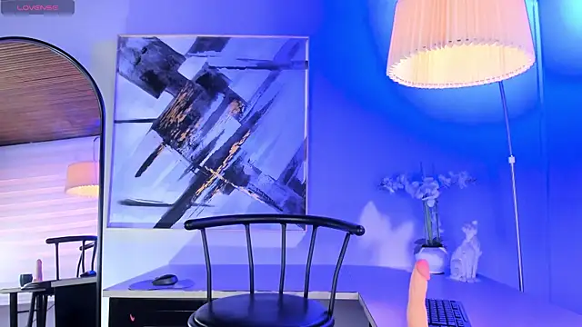 Snapshot of emma_brooks_ chatting on 07/28/26, 03:21 emma brooks online show from 07/28/26, 03:21
