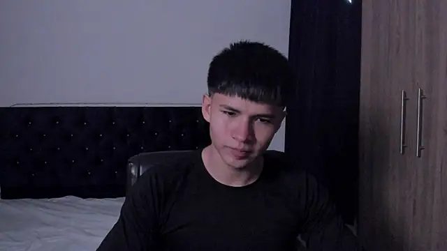Snapshot of ryo_kush_ chatting on 06/26/26, 01:48 ryo kush online show from 06/26/26, 01:48