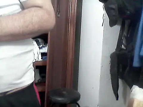 Snapshot of gdmc123 chatting on 08/02/26, 12:53 gdmc123 online show from 08/02/26, 12:53