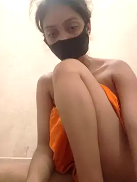 Snapshot of pooja_riya chatting on 06/25/26, 04:01 pooja riya online show from 06/25/26, 04:01