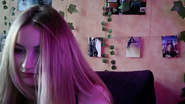 Snapshot of MilaPrecious chatting on 07/02/26, 01:06 MilaPrecious online show from 07/02/26, 01:06