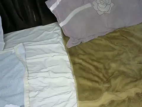 brownfinegirl22 online show from 06/22/26, 05:37