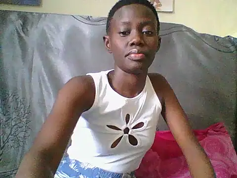 Tish Leylah online show from 07/07/26, 12:42