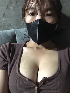 Snapshot of -Sukem-mut chatting on 06/21/26, 01:57 -Sukem-mut online show from 06/21/26, 01:57