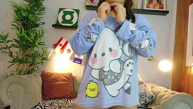 Snapshot of Katalyna_lee chatting on 07/04/26, 12:00 Katalyna lee online show from 07/04/26, 12:00