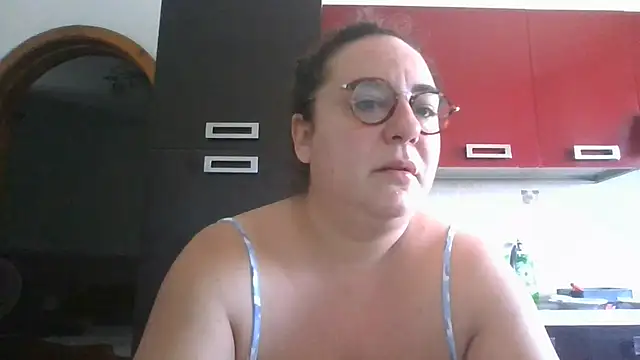 Snapshot of MissEva10 chatting on 07/07/26, 09:46 MissEva10 online show from 07/07/26, 09:46