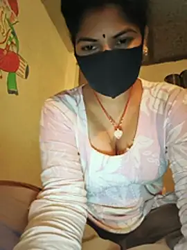 Snapshot of __Cutie_ chatting on 07/07/26, 04:44 Cutie online show from 07/07/26, 04:44
