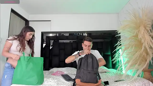 GabbyAndDominic online show from 08/05/26, 01:25