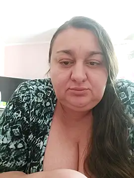 Snapshot of GoodLadyAlla chatting on 06/23/26, 12:25 GoodLadyAlla online show from 06/23/26, 12:25