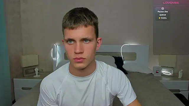 m0neyken online show from 07/13/26, 07:11