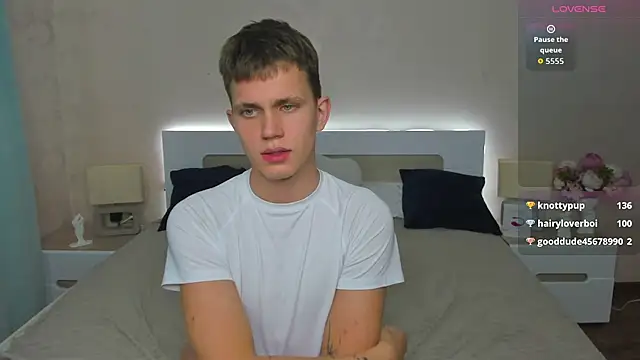 m0neyken online show from 07/24/26, 03:26