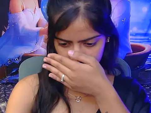 Snapshot of Ruchi-19 chatting on 07/22/26, 06:43 Ruchi-19 online show from 07/22/26, 06:43