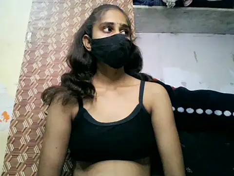 Snapshot of sayana_shrma chatting on 07/30/26, 03:05 sayana shrma online show from 07/30/26, 03:05
