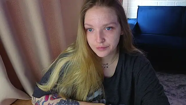 Kate  Walker online show from 06/25/26, 05:12
