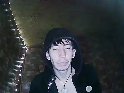 Snapshot of stevenbrookles chatting on 05/20/26, 04:40 stevenbrookles online show from 05/20/26, 04:40