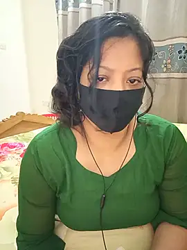 Snapshot of Cute_Ishita103 chatting on 07/09/26, 05:17 Cute Ishita103 online show from 07/09/26, 05:17