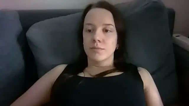 Snapshot of Nivella chatting on 07/01/26, 10:17 Nivella online show from 07/01/26, 10:17
