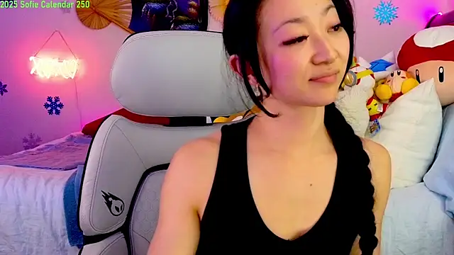 Snapshot of MySweetSofie chatting on 02/17/25, 01:36 MySweetSofie online show from 02/17/25, 01:36