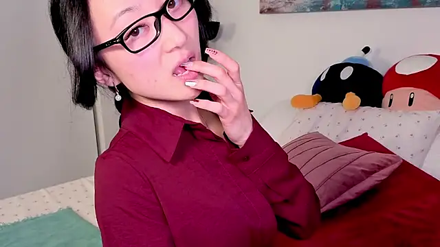 Snapshot of MySweetSofie chatting on 10/26/25, 03:56 MySweetSofie online show from 10/26/25, 03:56