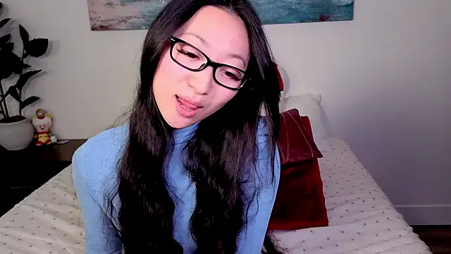 Snapshot of MySweetSofie chatting on 10/26/25, 08:15 MySweetSofie online show from 10/26/25, 08:15