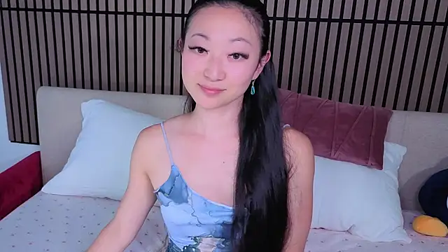 Snapshot of MySweetSofie chatting on 07/17/26, 02:51 MySweetSofie online show from 07/17/26, 02:51