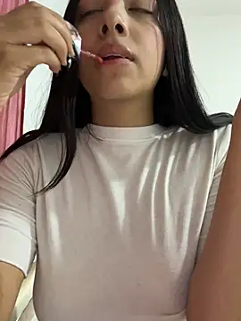 cherry skinnyy  online show from 06/26/26, 01:10