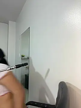 cherry skinnyy  online show from 08/08/26, 03:52
