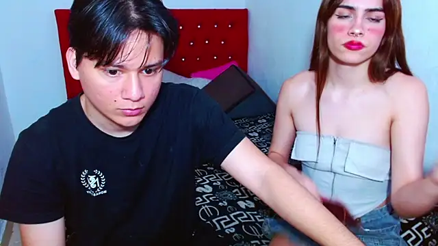 Snapshot of Duo_Tgirl_Straight chatting on 08/02/26, 02:43 Duo Tgirl Straight online show from 08/02/26, 02:43